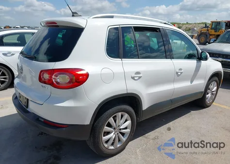 2011 Volkswagen Tiguan Se из США, поврежденный, VIN WVGAV7AX6BW557338